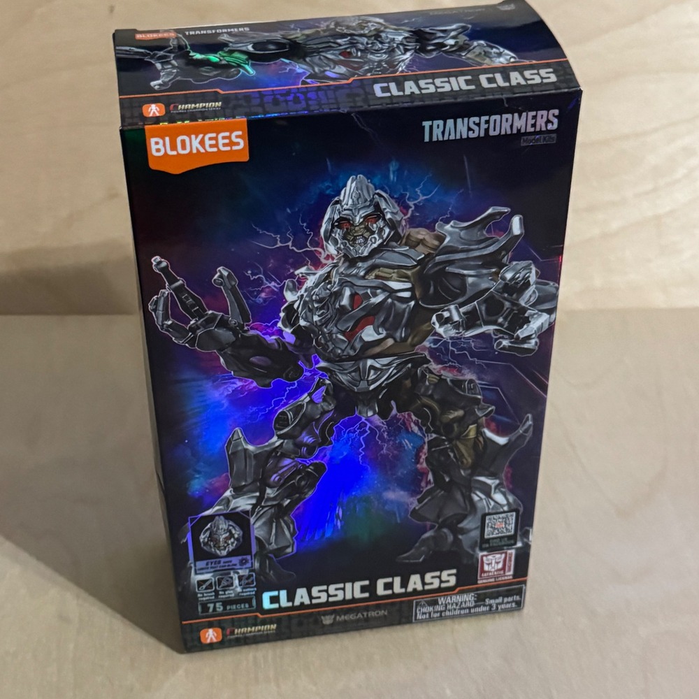 Blokees Transformers Classic Class Megatron Model Kit Figure 71230 NEW